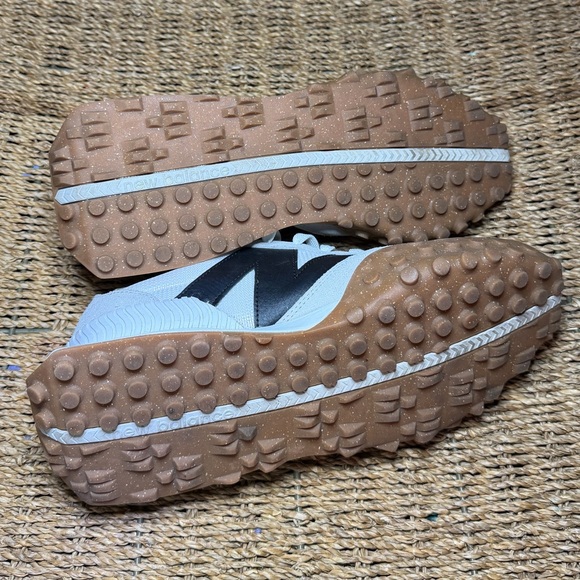 New Balance - Picture 9 of 9